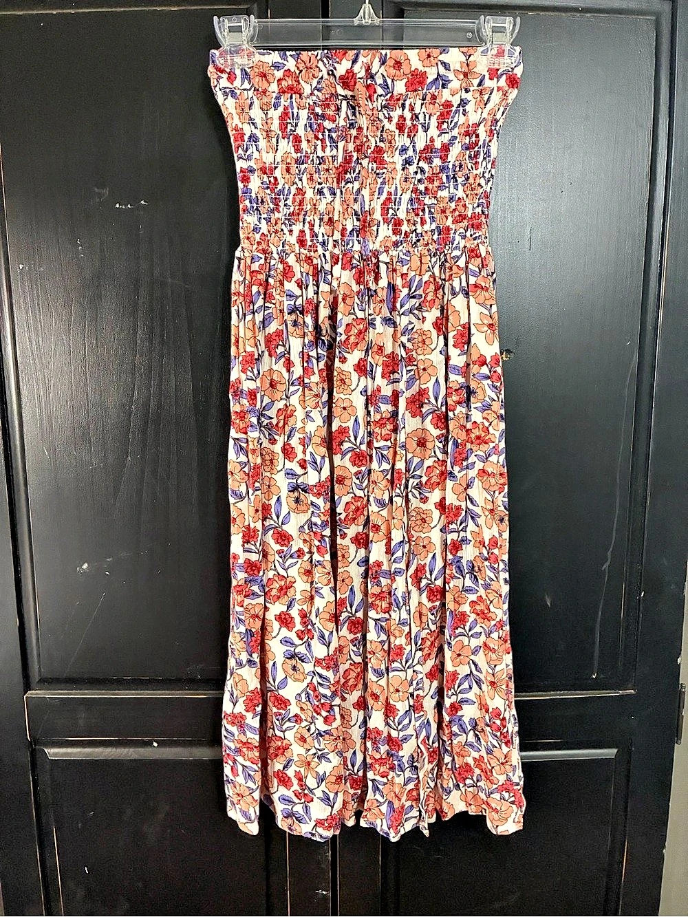 Kendall + Kylie Floral Maxi Dress Kendall + Kylie Floral Smocked Strapless Midi
